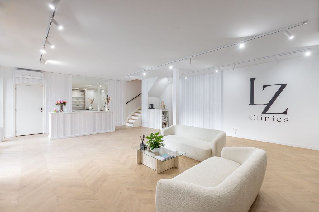 Ontvangstruimte van LZ Clinics Amsterdam