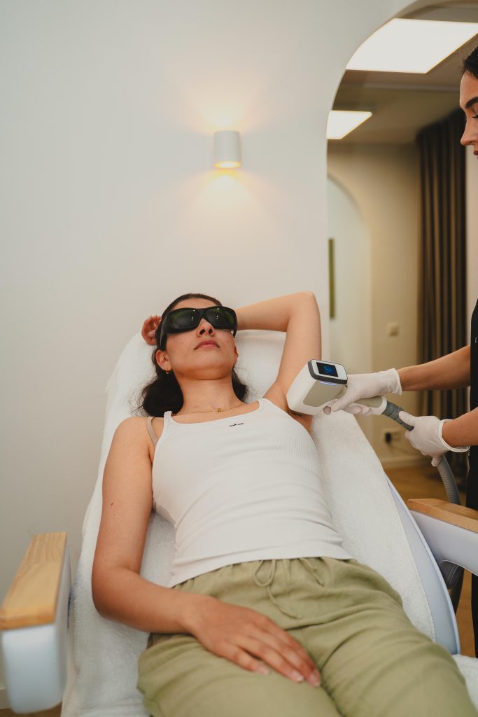 Laserontharing van de oksel bij LZ Clinics Amsterdam